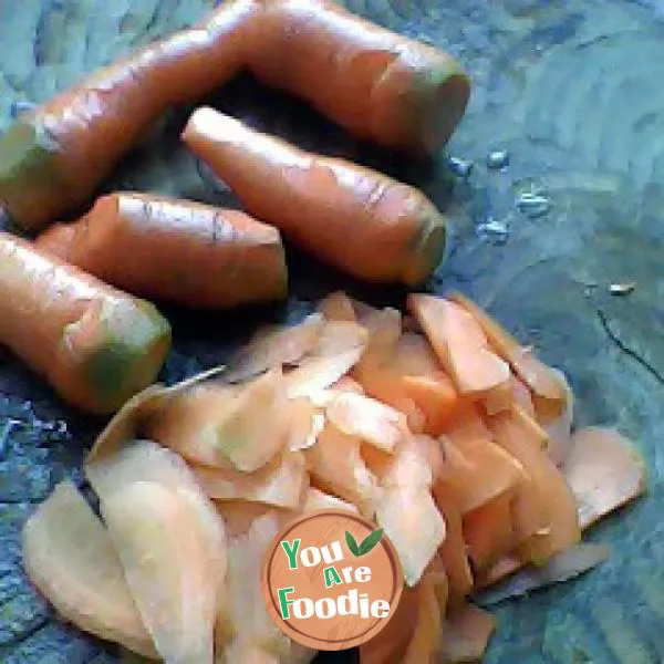 Stir fried carrot slices