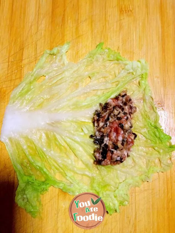 Fragrant cabbage roll