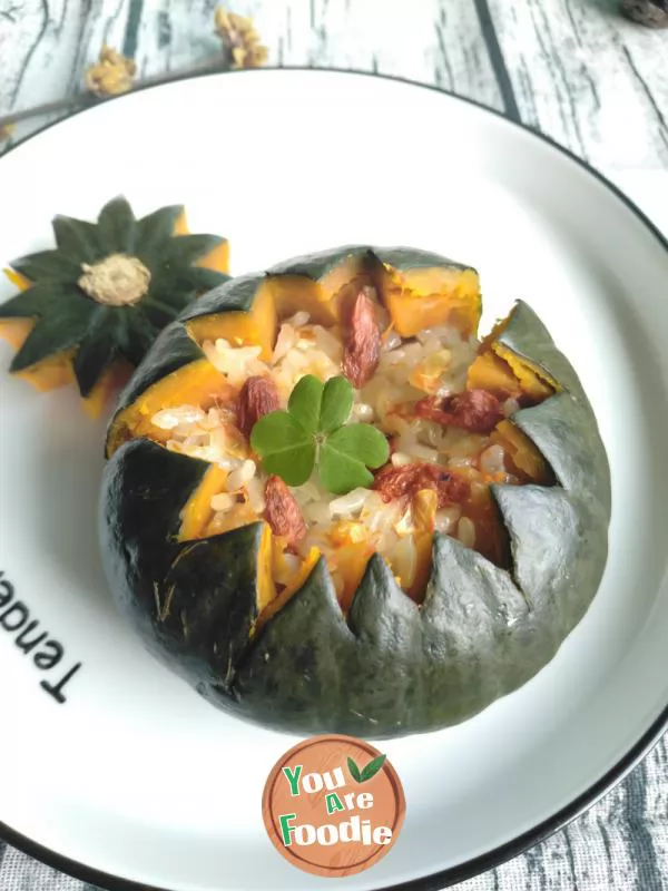 Steamed glutinous rice pumpkin cup