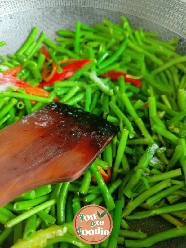 Stir fried cabbage stalks