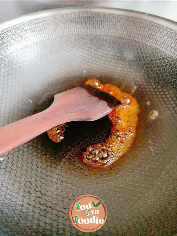 Braised pork feet in brown sauce