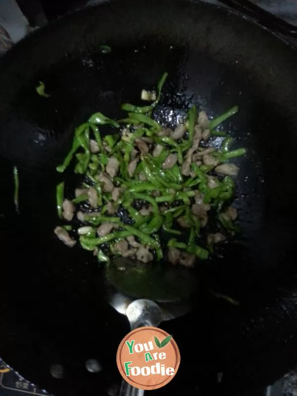 Sauteed Shredded Pork with Green Pepper