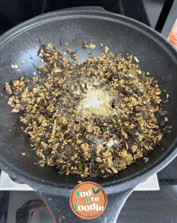 Steamed Buns with Preserved Vegetables and Soy Sauce