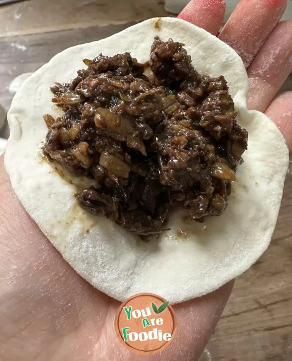 Steamed Buns with Preserved Vegetables and Soy Sauce