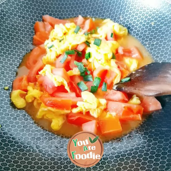 Scrambled egg with tomato