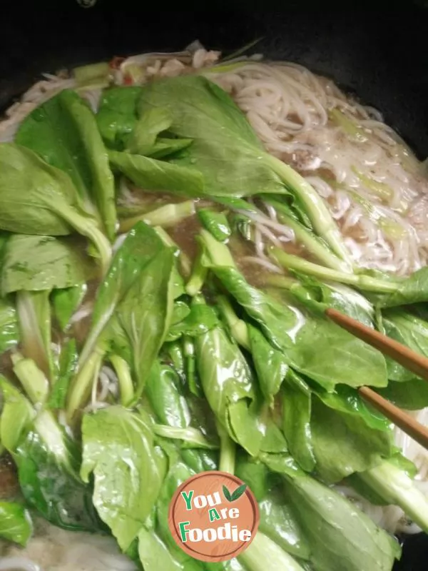 Boiled Jiangxi rice noodles