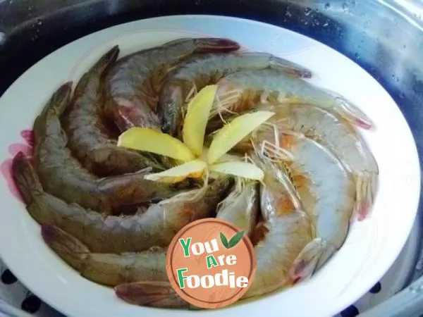 [Yiru private house Festival banquet] simple and delicious steamed prawns with garlic