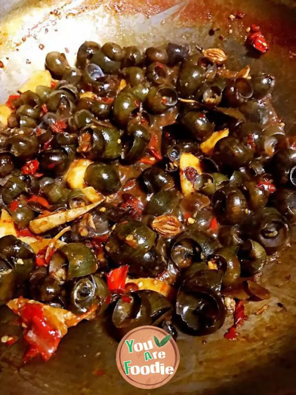 Snails with spicy tongue