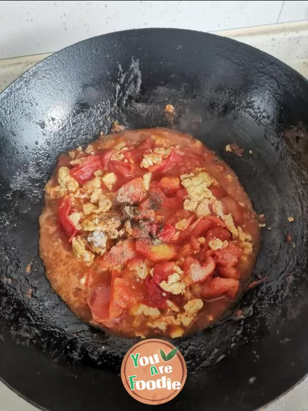 Scrambled egg with tomato