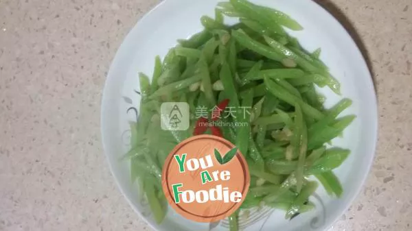 Stir fried shredded lettuce