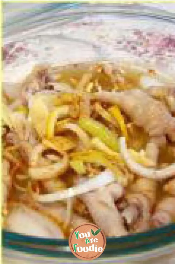 Crystal chicken feet in Thai Sauce