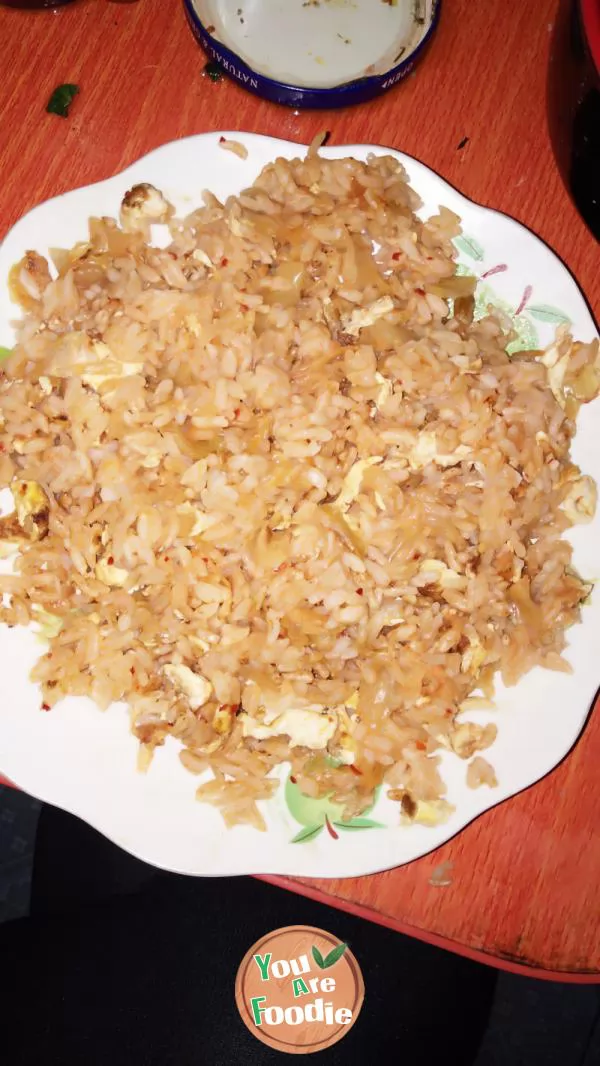 Fried rice with spicy cabbage