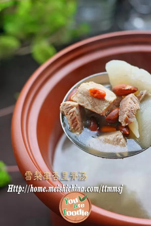 Clearing heat, moistening lung, removing dryness and reducing fire [Xueli Nanxing ridge soup]