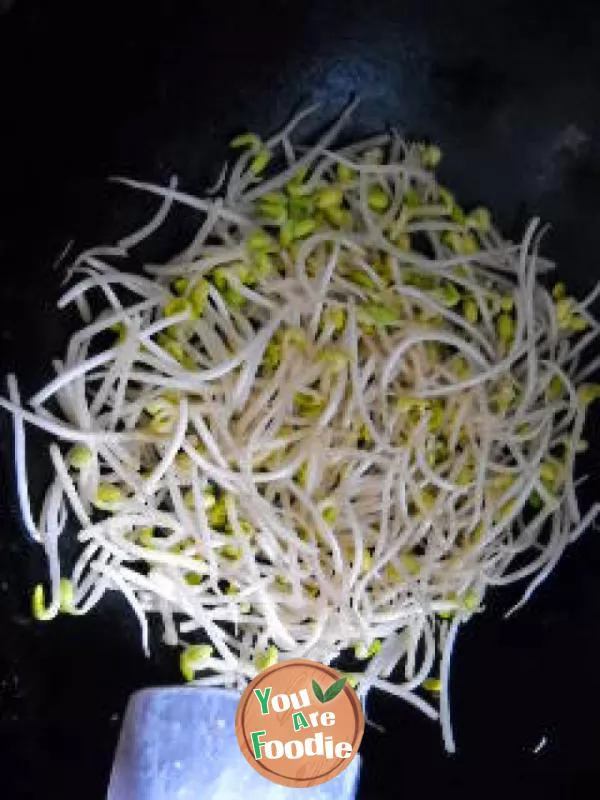 Stir fried bean sprouts