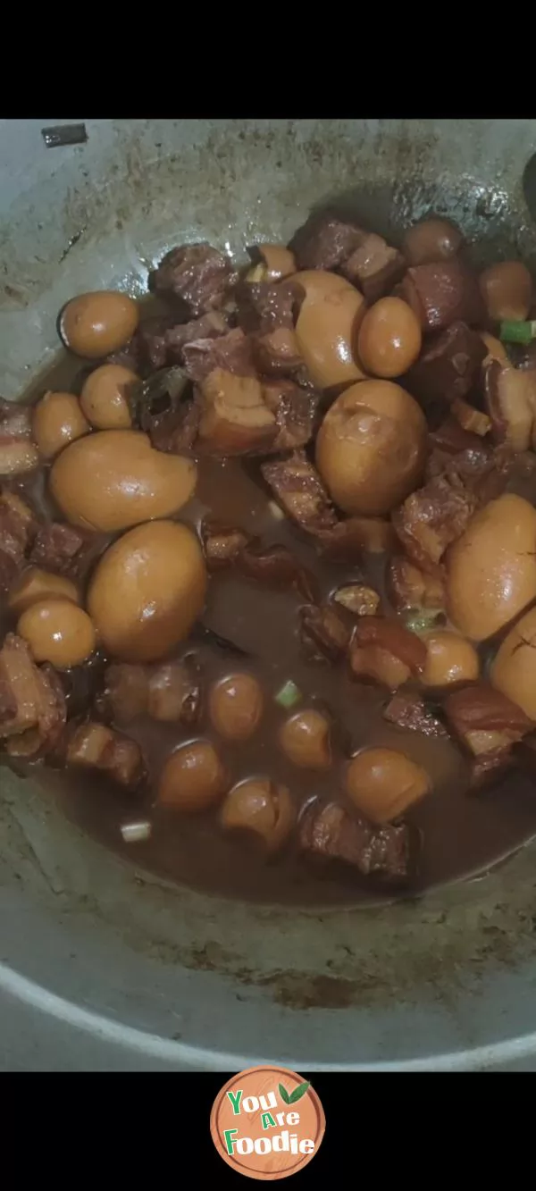 braised pork in brown sauce
