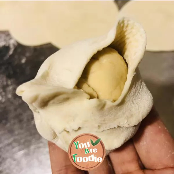 Steamed bread with flowers