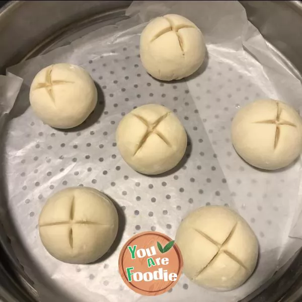 Steamed bread with flowers