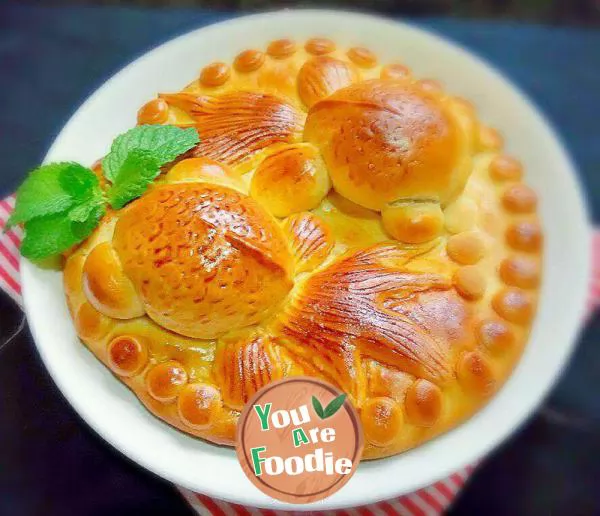 Goldfish bread