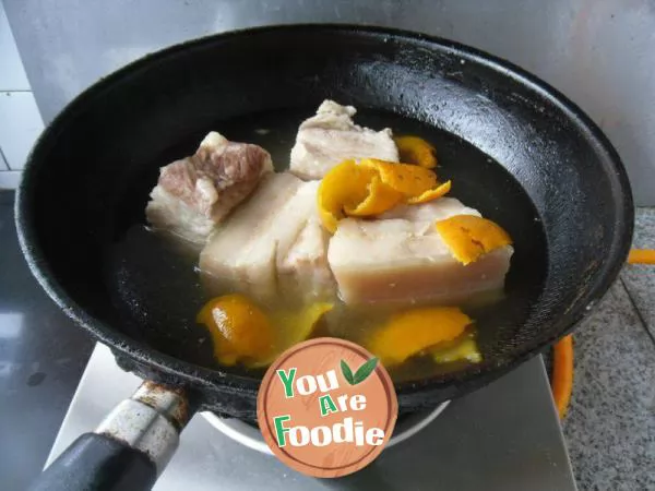 Tangerine peel and white meat