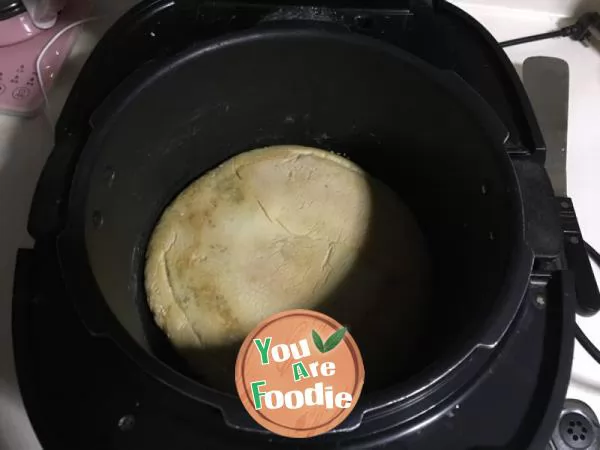 Electric pressure cooker pancake