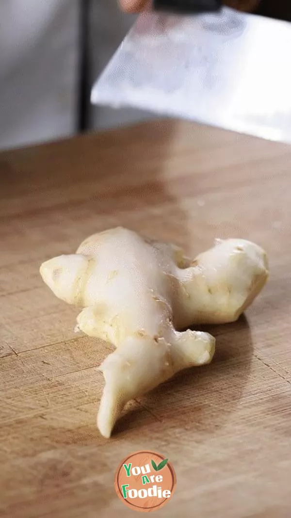 Dingtian Sweet Vinegar Pig's Foot Ginger