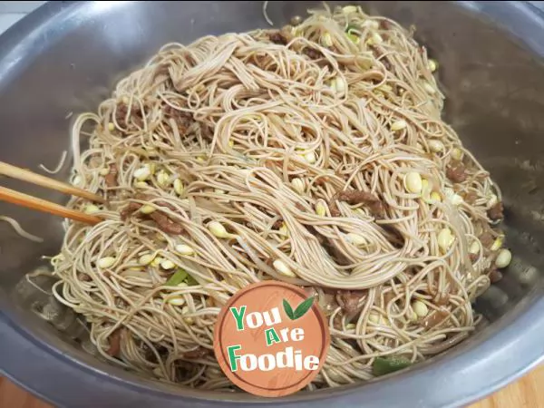 Steamed noodles with vermicelli