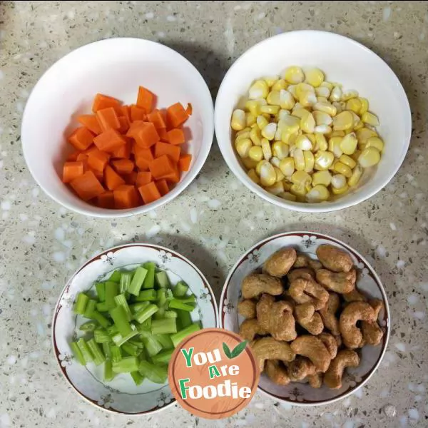 Fried cashew nuts with corn kernels