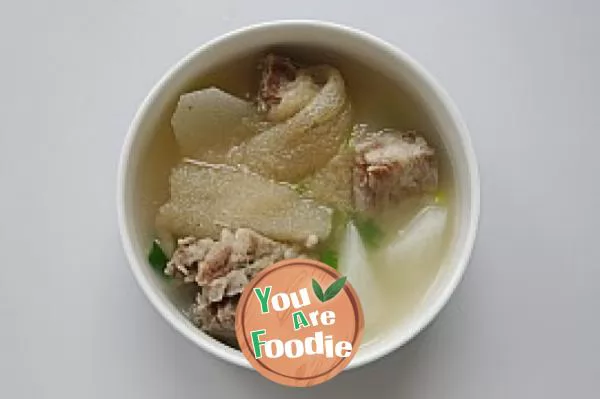 Bamboo fungus and yam spareribs soup