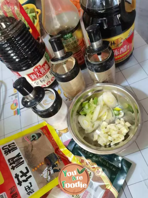 Braised Noodles with Pork, Beans and Potatoes