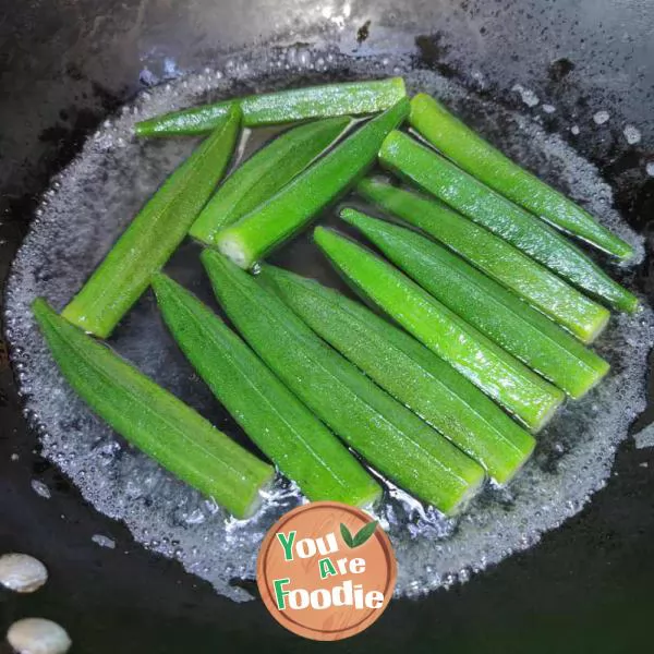 Okra fried eggs