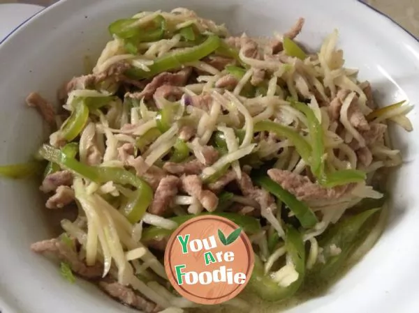 Shredded pork with water bamboo and green pepper