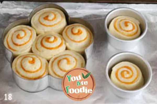 Sweet potato flower shaped bread