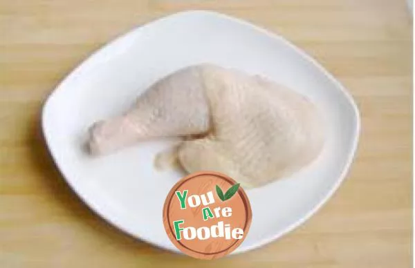 Steamed chicken with Amomum villosum