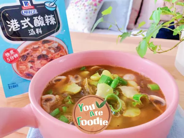 Sour and Spicy Bean Paste Soup