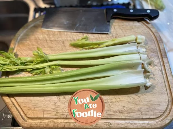 Shrimp with Celery