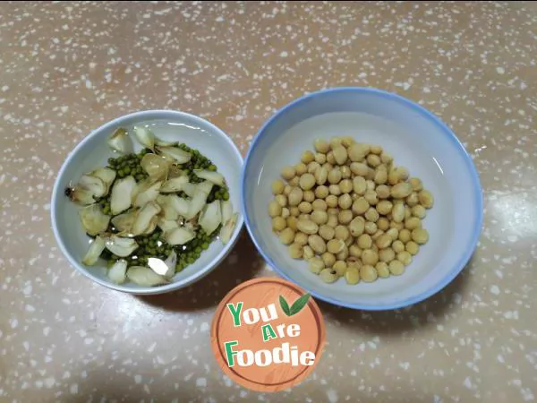 Mung bean, Lily bean milk