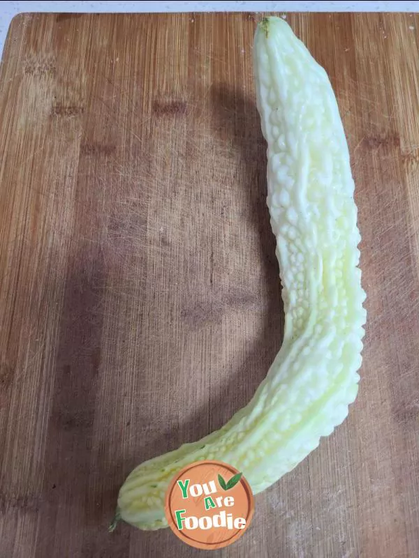 Fried bacon with bitter gourd