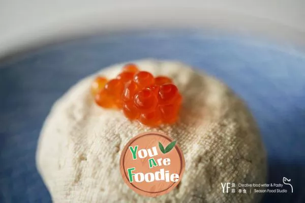 Fish roe, Chinese toon, and tofu make a home feast as good as Michelin