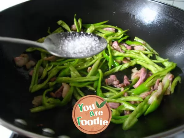 A small dish of Huili villagers (a holiday gift for mom) -- Hui tea with green pepper and shredded pork