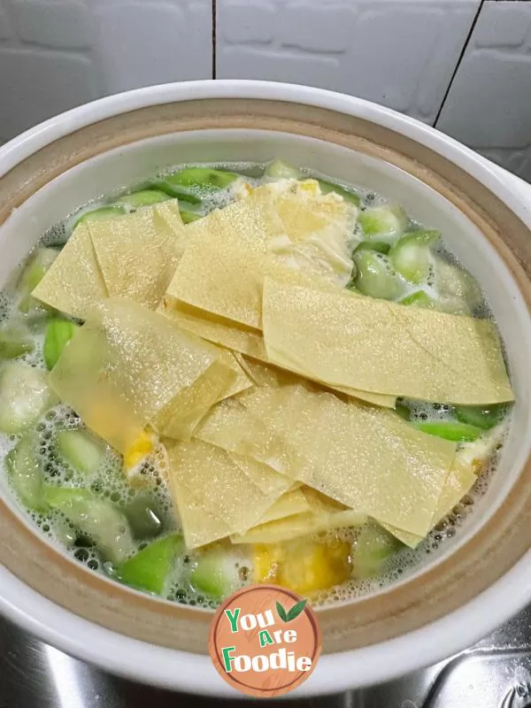 Luffa Tofu Skin Egg Soup