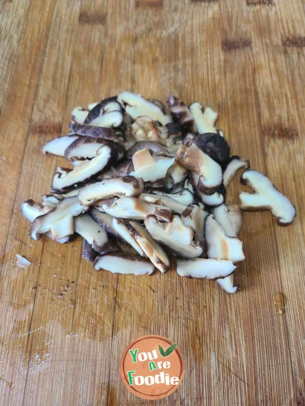 Stir fried Purple Eggplant with Mushroom