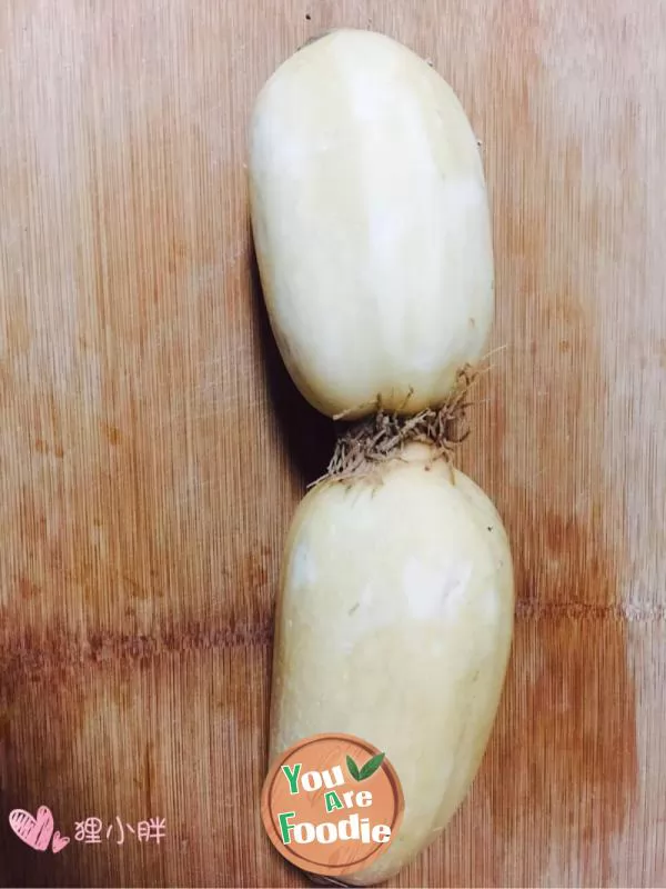 Steamed Lotus Root Stuffed with Glutinous Rice