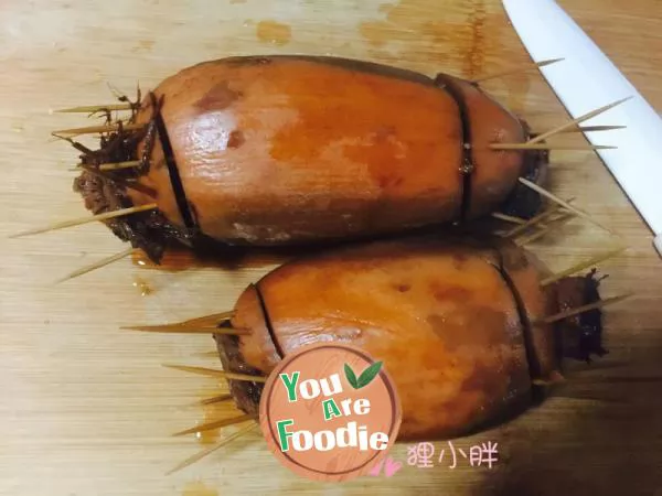 Steamed Lotus Root Stuffed with Glutinous Rice