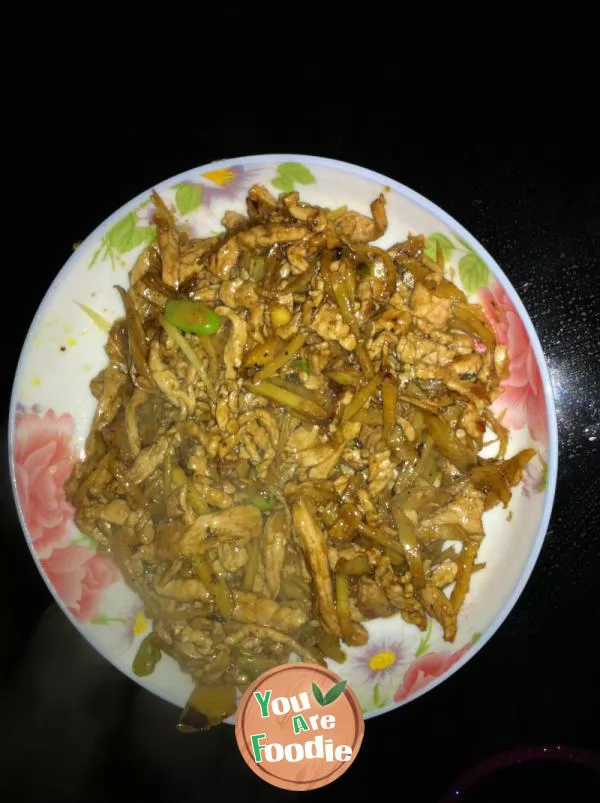 Shredded ginger meat