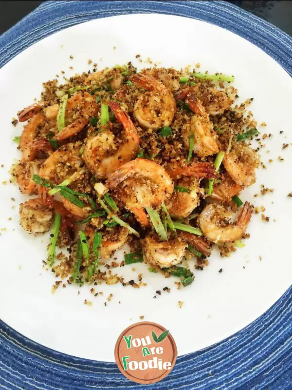 Fried shrimp with bread crumbs