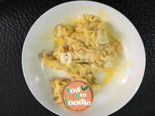 Scrambled egg with tomato