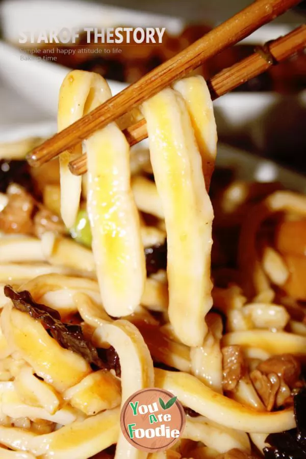 [noodles with clothes, Shanxi characteristic pasta] Shanxi foreskin noodles