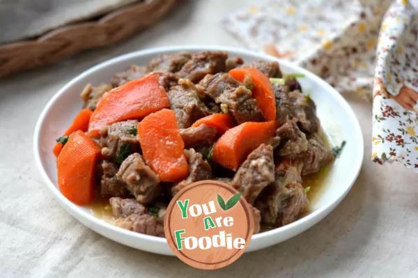 [Beijing] stewed carrot with beef brisket