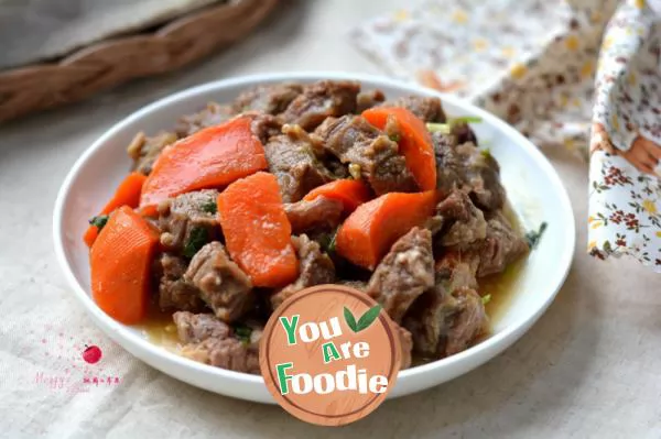 [Beijing] stewed carrot with beef brisket