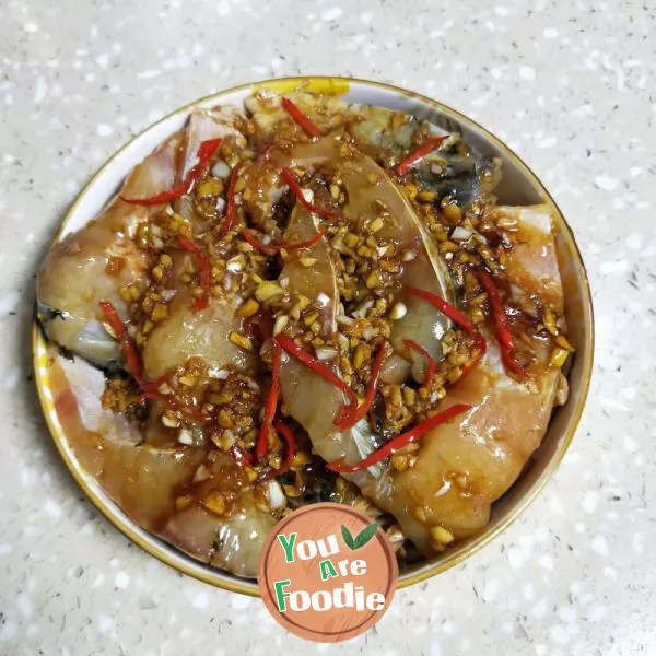 Steamed fish Brisket with golden needle